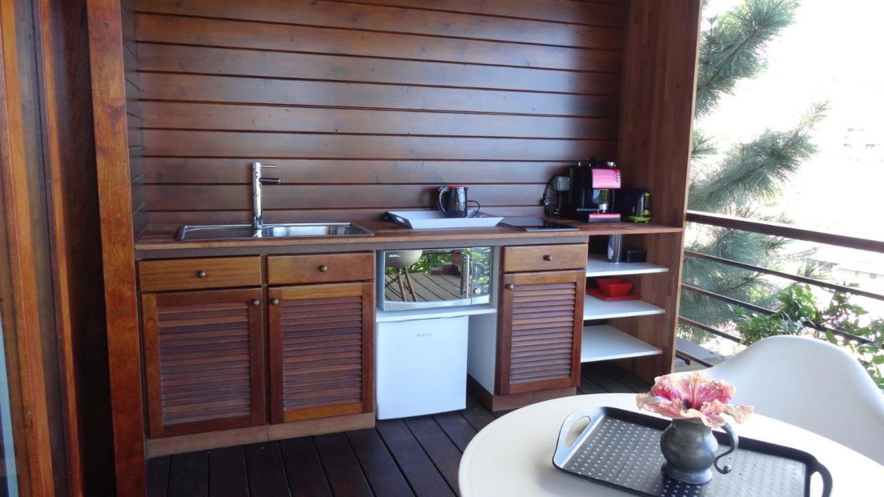 Fare Sunny Hotel Пунауиа Екстериор снимка