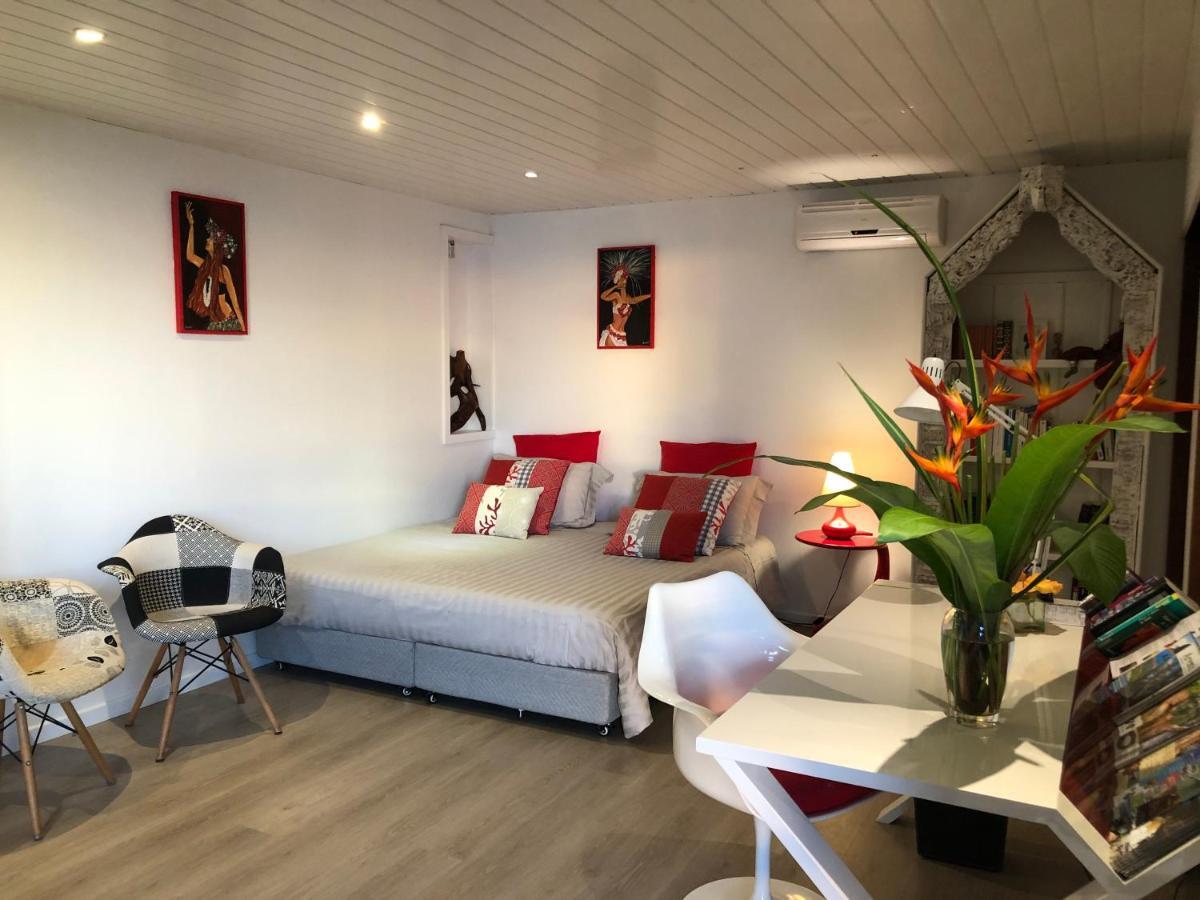 Fare Sunny Hotel Пунауиа Екстериор снимка